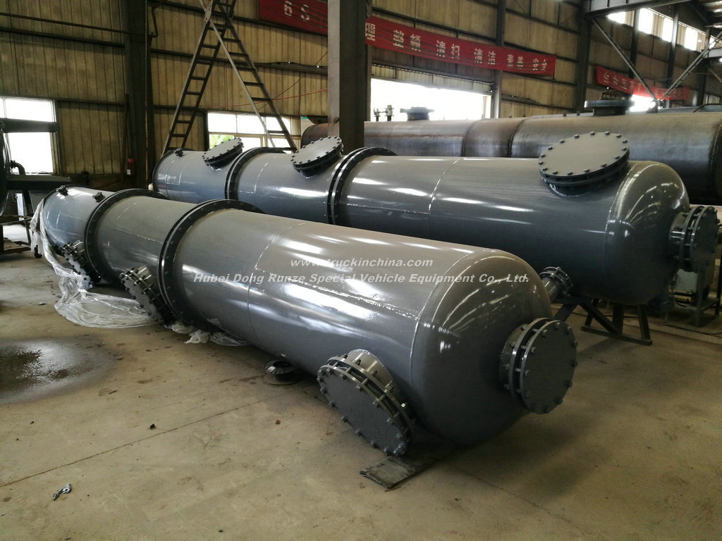 Customization Inner Lined LDPE Chemical Reactor Tank with Motor Stirred Agitation Bar