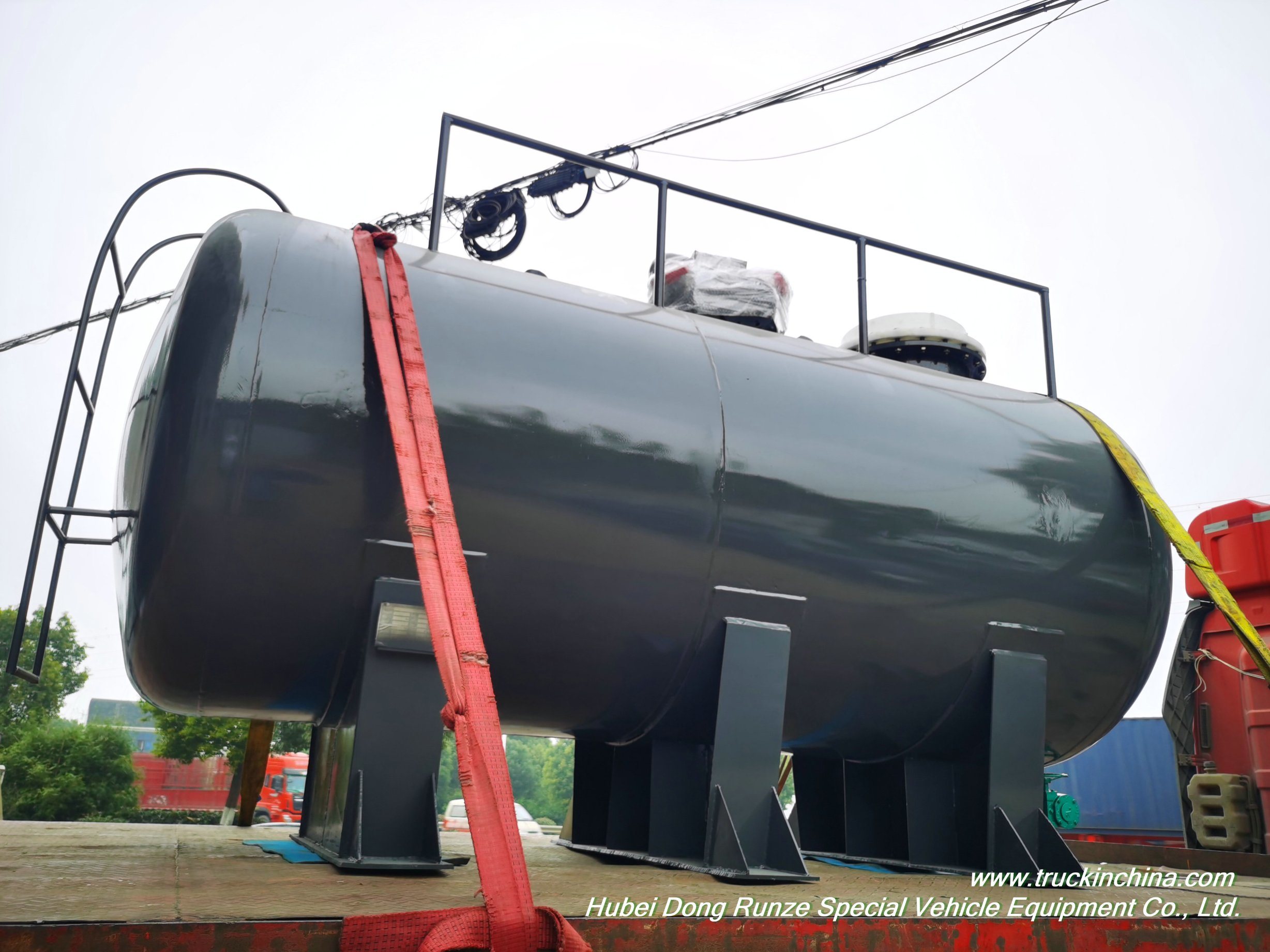 Customized Hydrochloric Acid Storage Tank 5000L Lined for Vietnam (Steel-lined Plastic PE Tank 5m3 Transportable Tanks)