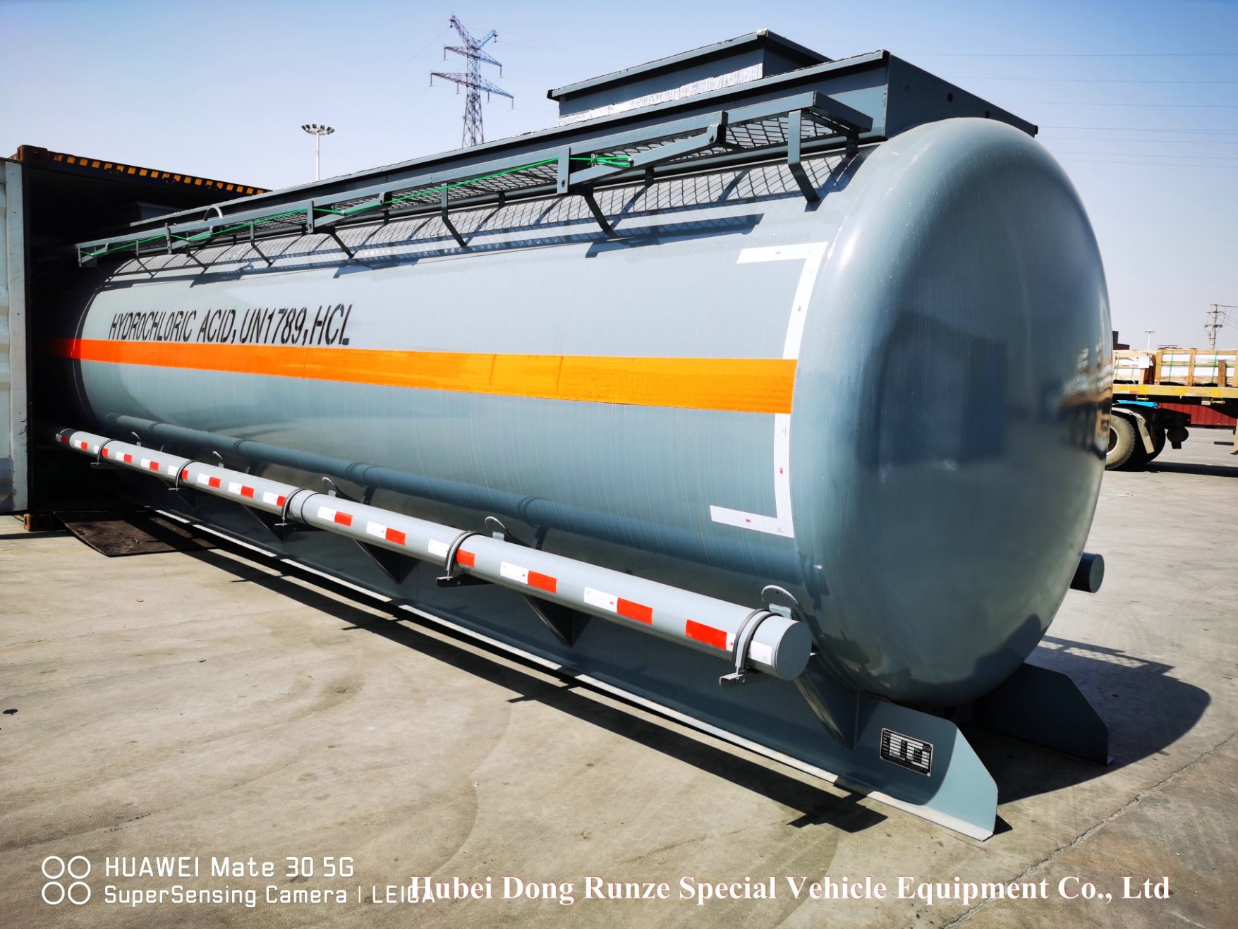 Customize SKD 6660US Gallon PE PTFE Lined Tank Body For Hydrochloric Acid Chemical Factory HCl Transport 