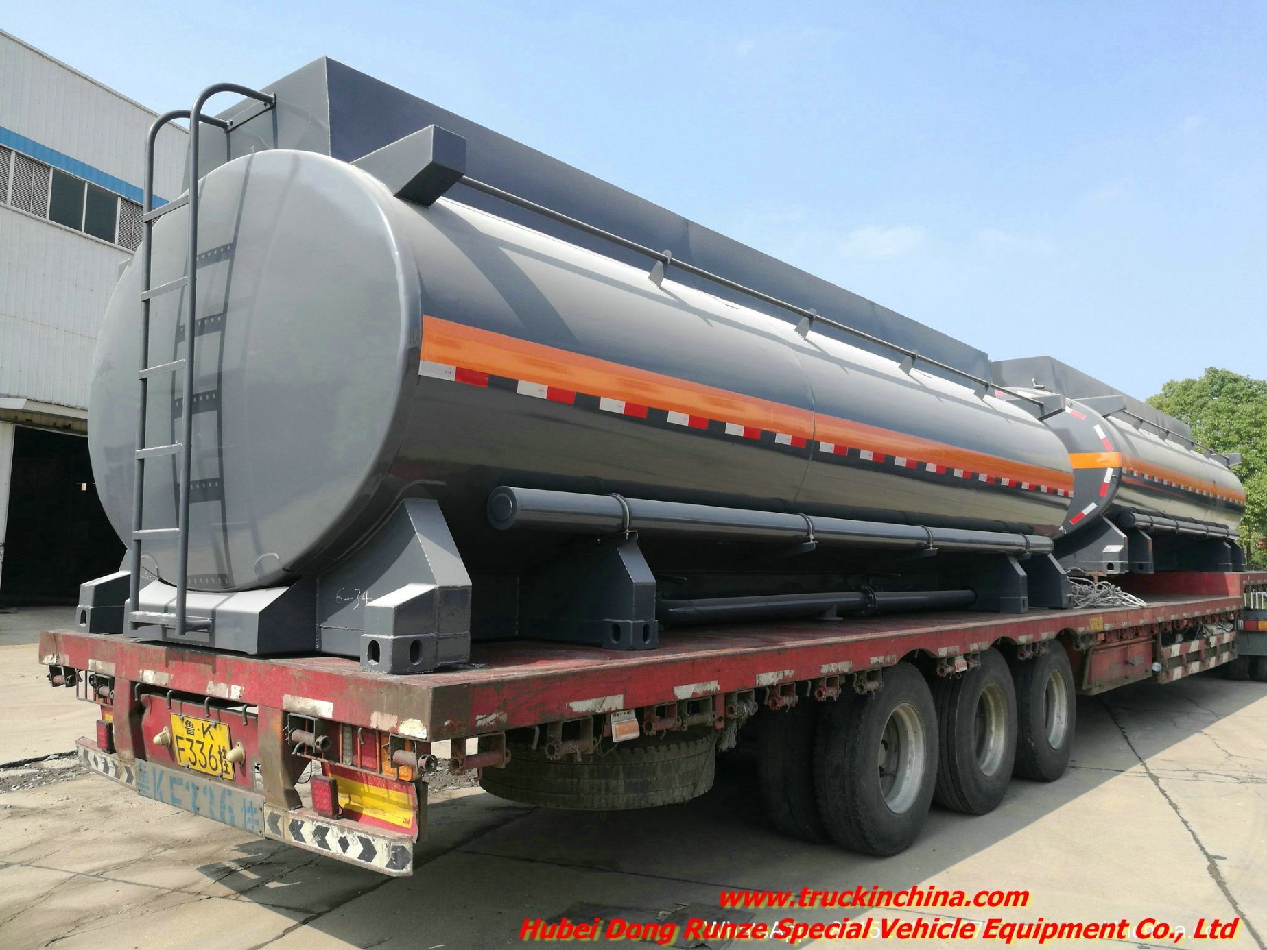 Chemical Liquid Tanker Body with Container Locks Trailer Road Transport 5000USG-6000USG (Solution HCl,NaOH,NaCLO,PAC,H2SO4,HF,H3PO4,H2O2 Store Tank Lined PE)