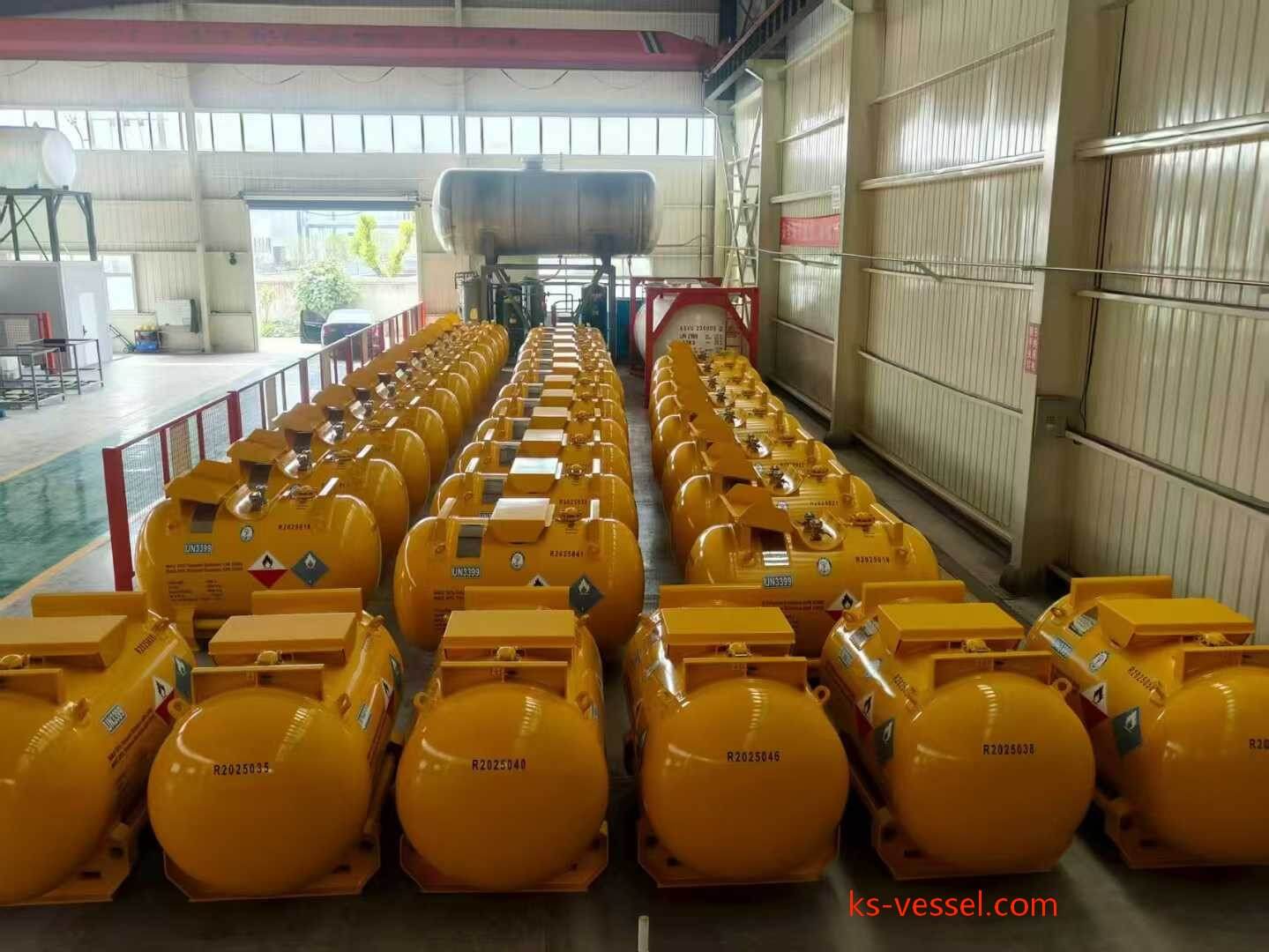 50 PCS T21 C-480 Catalyst MAO Toluene Solution Cylinders UN3399 Portable Tanks