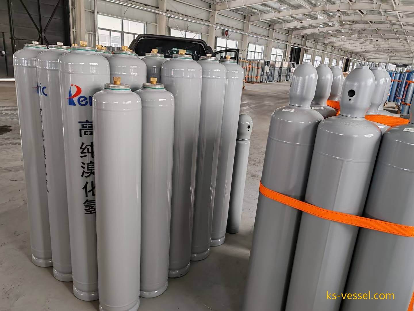 High Purity HBr Electronical Grade 47L UN 1048 Hydrogen Bromide Stainless Steel Gas Cylinders for Peric