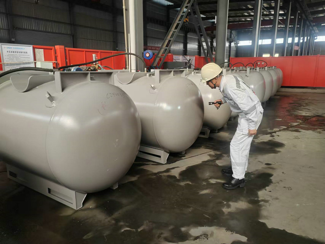 30PCS TEA TMA UN Portable Tanks T21 Cylinder Hydro Test 2.1Mpa