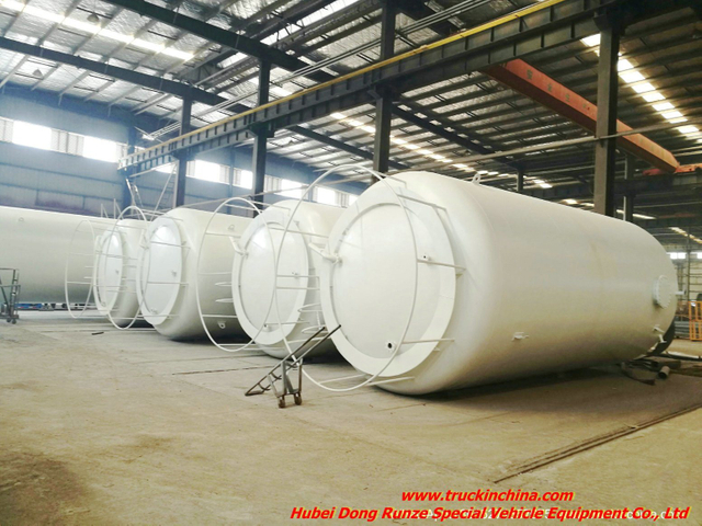 100 Cbm Vertical Storage Tank for HCl Acid 20000USG-30000USG (Steel Lined LDPE 16mm-22mm Hydrochloric Acid, Sulphuric Acid, Hydrofluoric Acid)