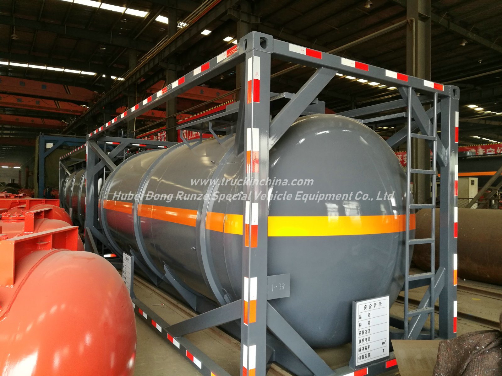 Container 20FT ISO Round Tank Steel Lined Polyethylene Plastic LDPE 16mm for 18kl-20kl Hydrochloric Acid