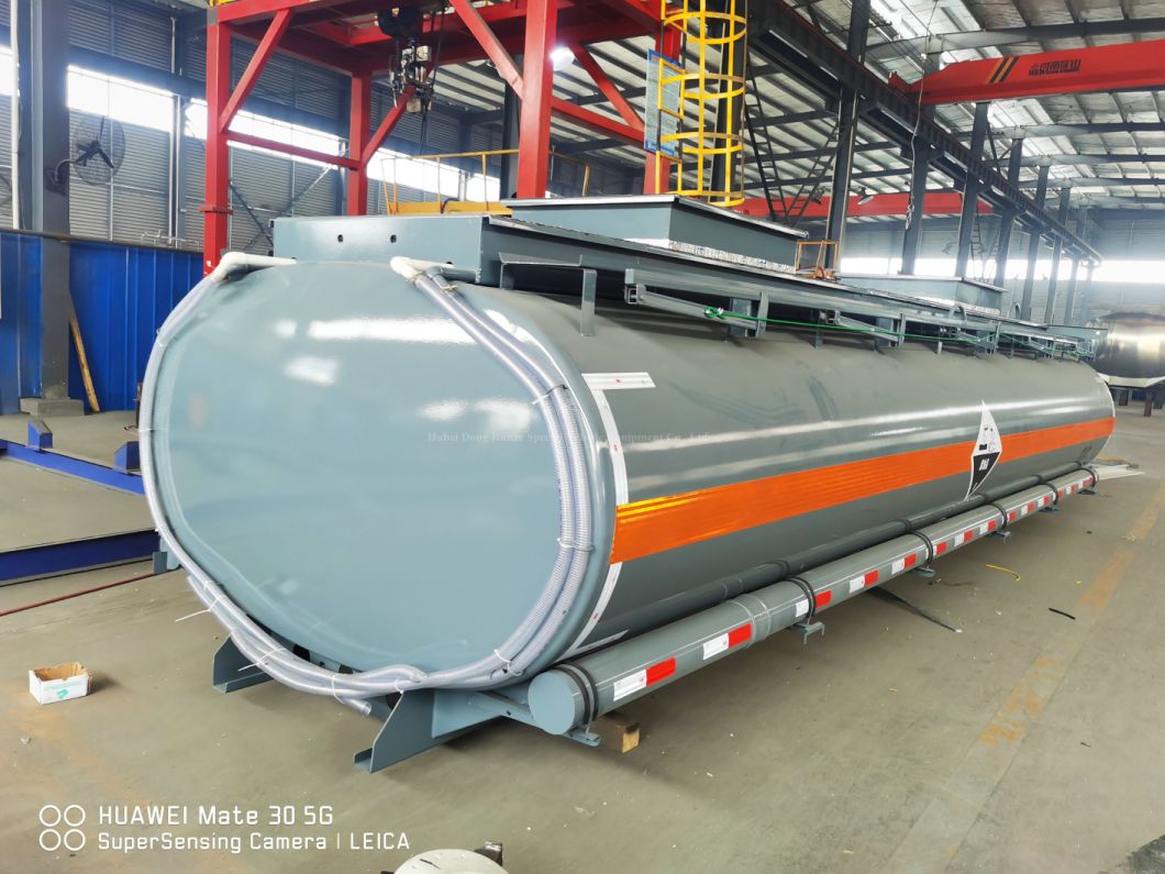 Customize SKD Steel Lined PE Elliptical Tank 15m3 (Hydrochloric Acid, Sodium Hypochlorite Tanker lorry 7.4m 10Wheels Chassis)