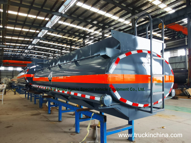  13.5KL Steel Lined LLDPE Tank Body for HCl Hydrochloric Acid Transport 