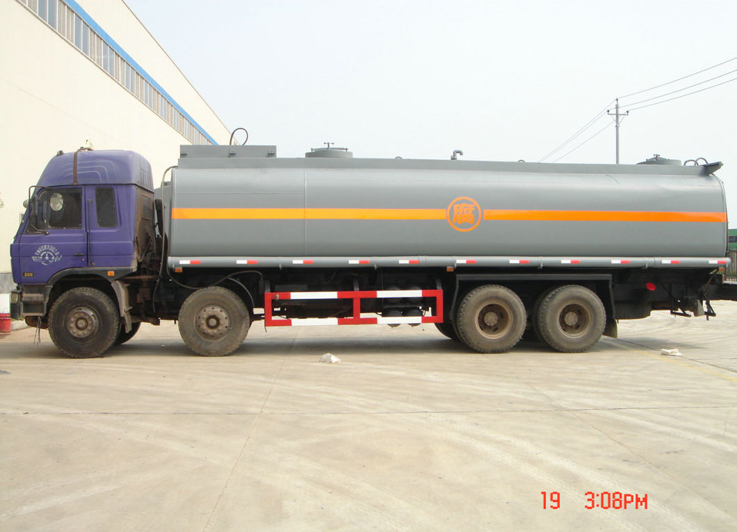 Dongfeng Chemical Tanker Truck Hydrochloric Acid Tank (16000 -25000Liters Steel Lined LLDPE Tank) for Chemical Factory Transport