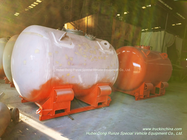 6745L /7495L 1980 Gallon Teal Tank Containers (C1980 UN Portable Tanks T21) with ASME BV 